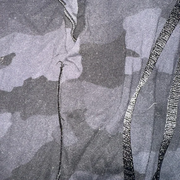 Lululemon joggers - Picture 2 of 5